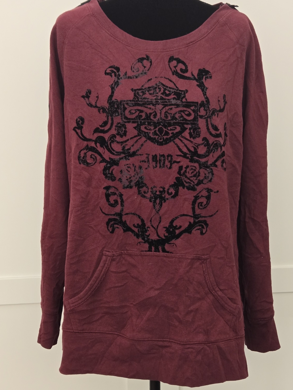Harley-Davidson Ornate Crest Maroon Long Sleeve Kangaroo Sweatshirt Pullover XL